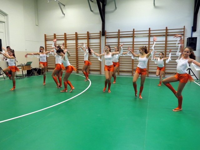 Multifunkcionális épület avató 32